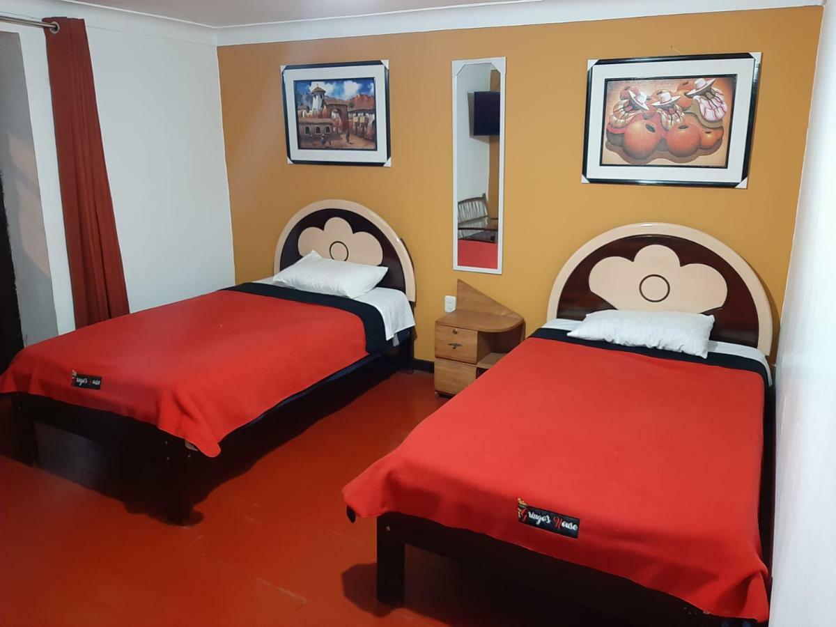 Gringo'S House 1 Bed & Breakfast Cusco Exterior photo
