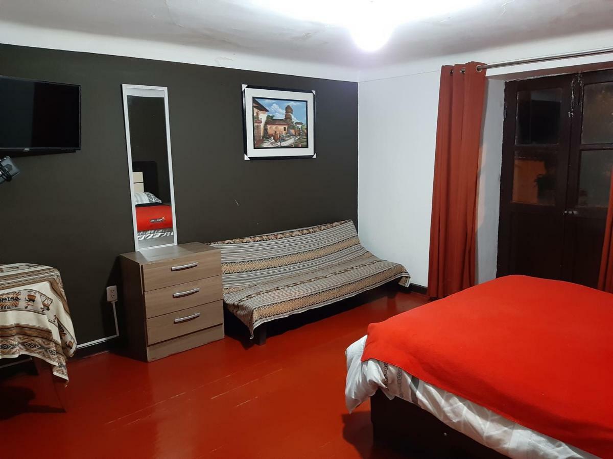 Gringo'S House 1 Bed & Breakfast Cusco Exterior photo